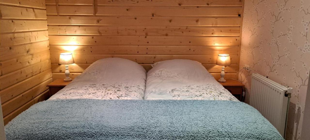 Guesthouse Vakantiehuis In Een Mooie Tuin In Het Centrum Van Zuidlaren! Екстериор снимка